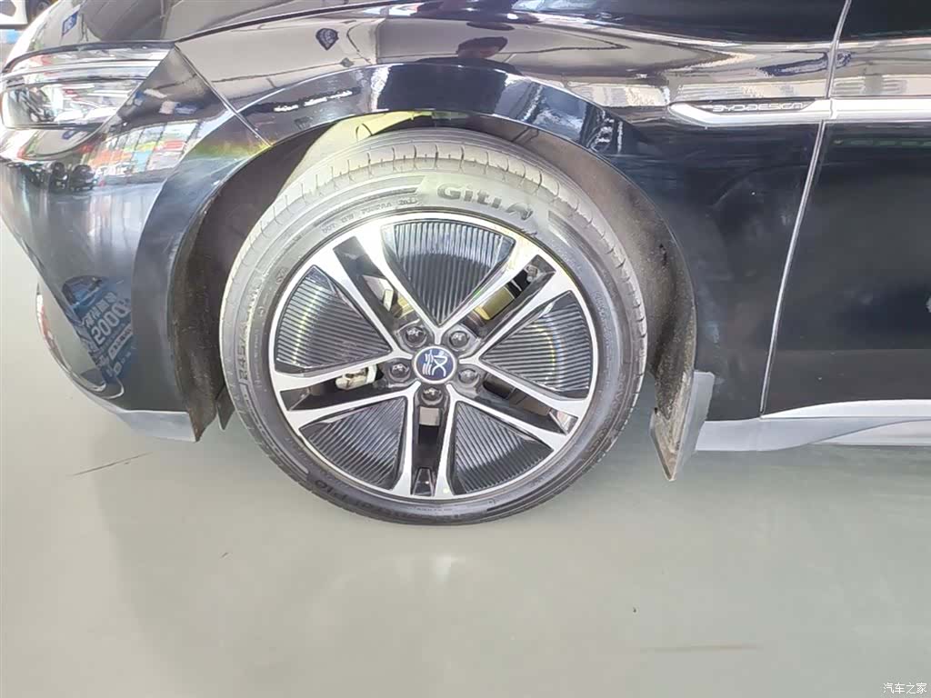 BYD Han, 2023 23