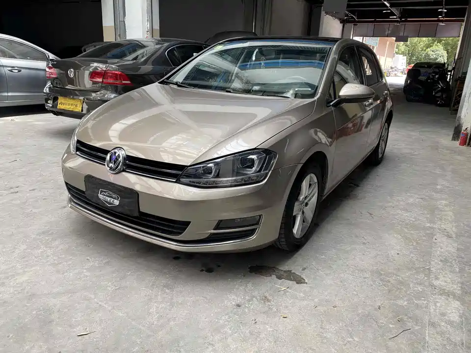 Volkswagen golf