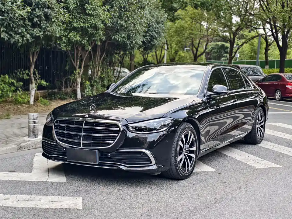 Mercedes-Benz S-class Mercedes-Benz S-class