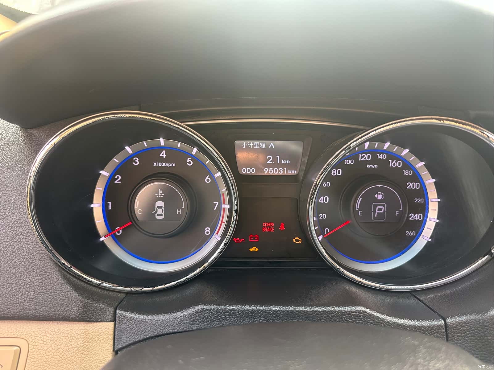 Hyundai Sonata, 2013 10