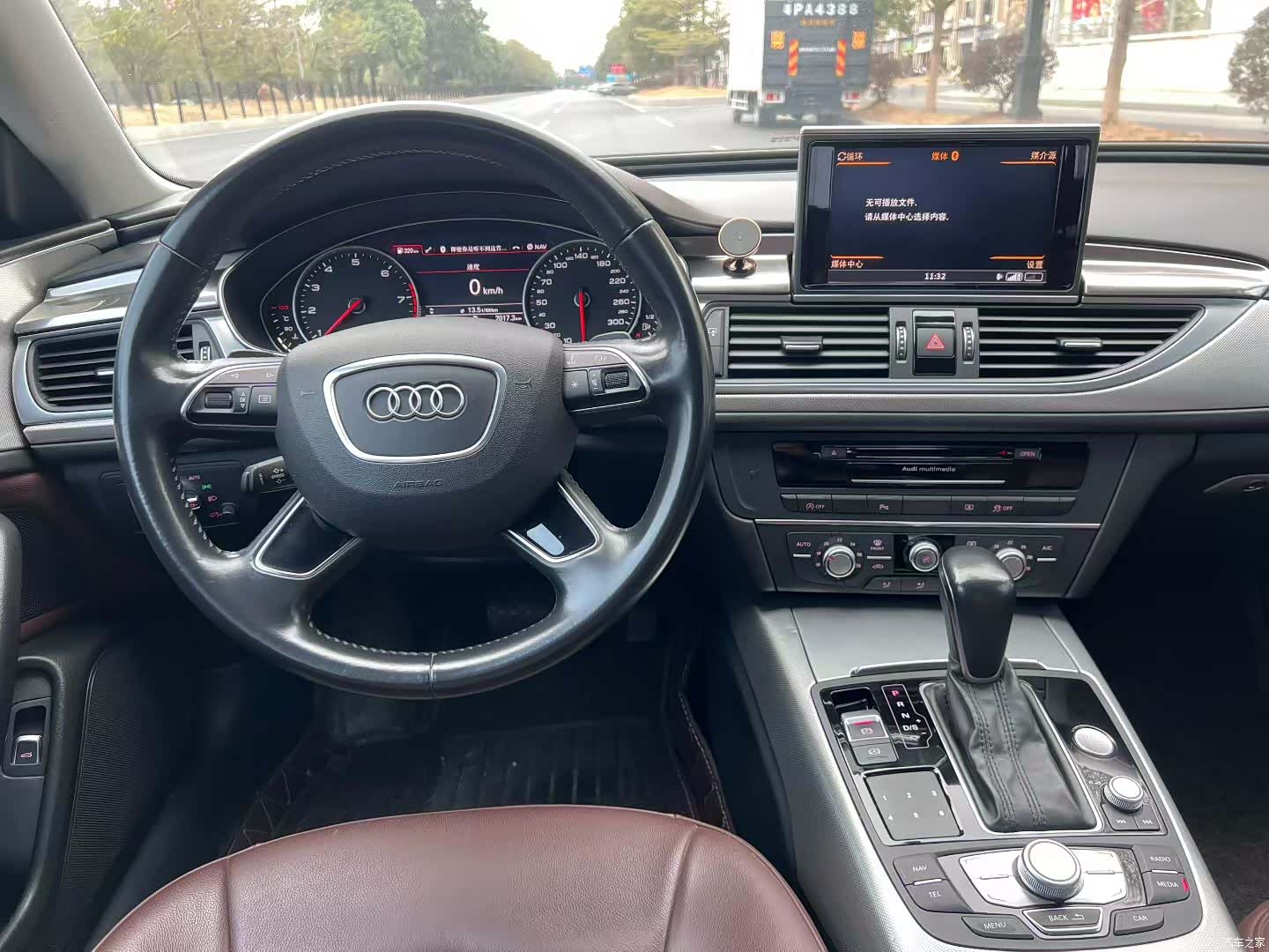 Audi A6L, 2016 6