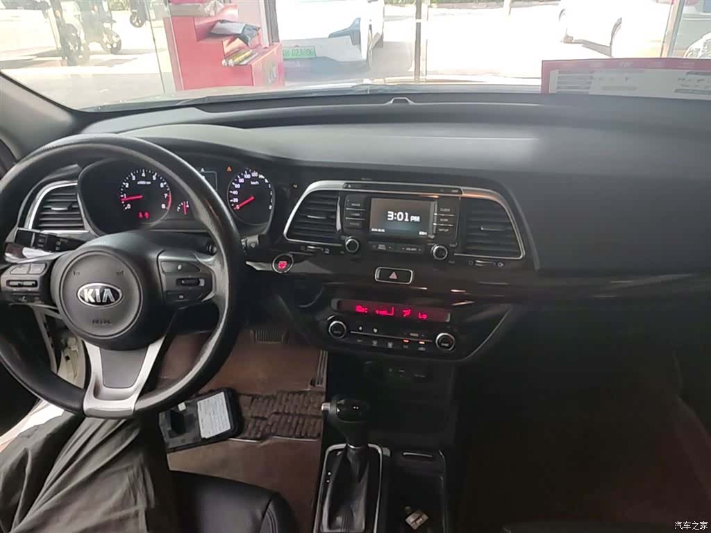 Kia K4, 2015 10