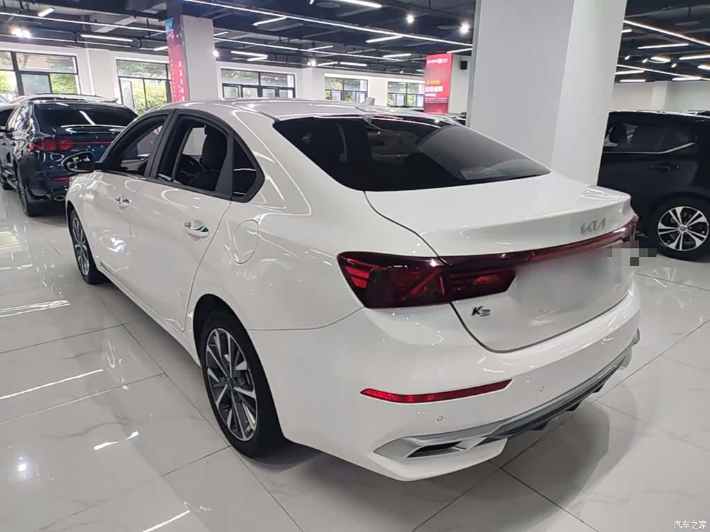 Kia K3, 2022 все фото