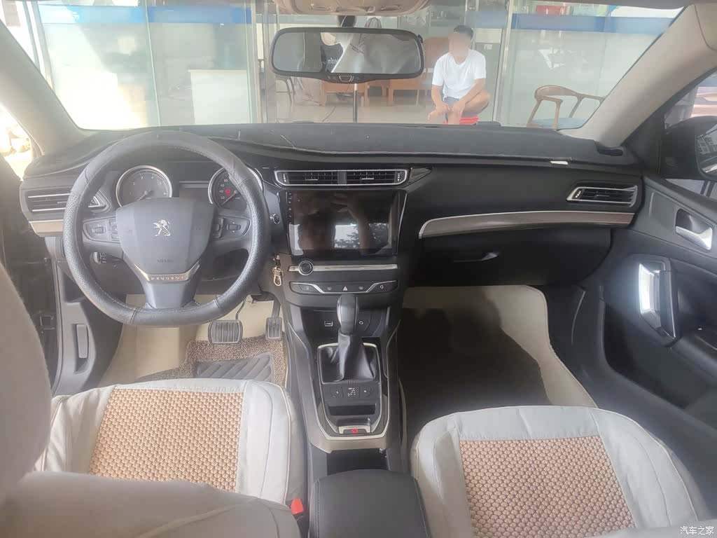 Peugeot 408, 2016 12