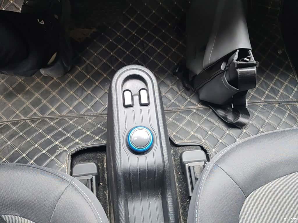Wuling MINIEV, 2021 14