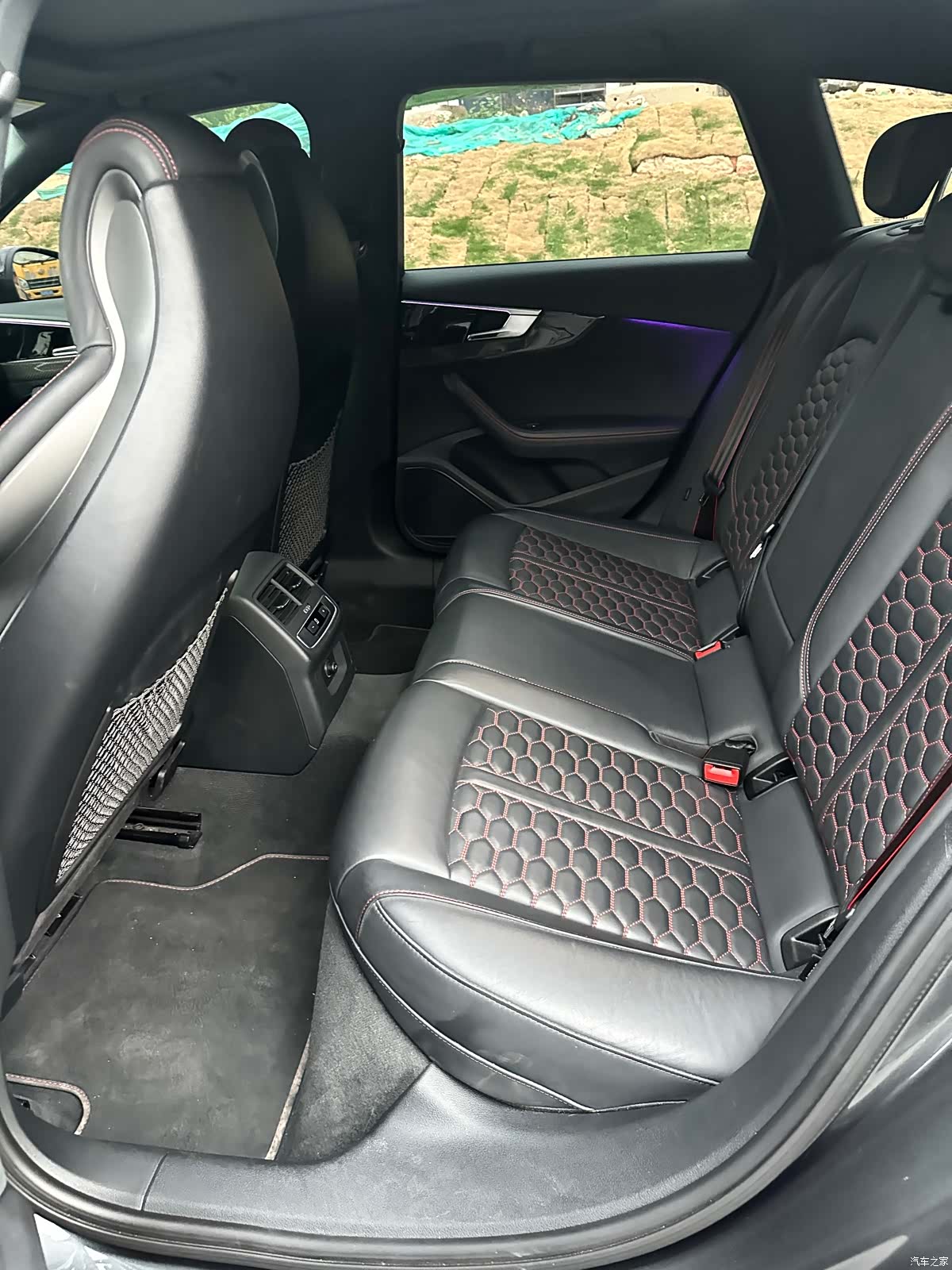 Audi RS4, 2023 12