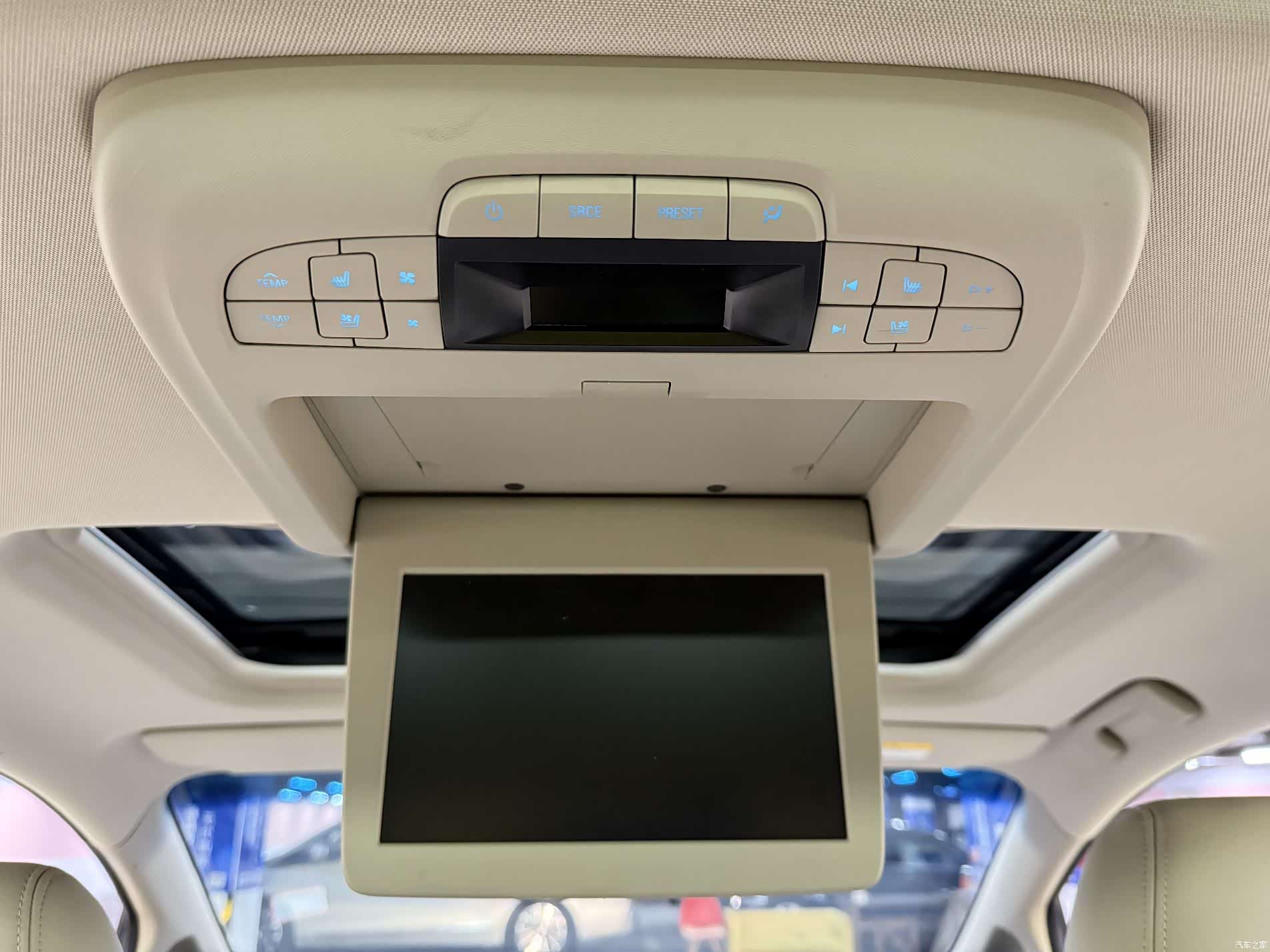 Buick GL8, 2015 28