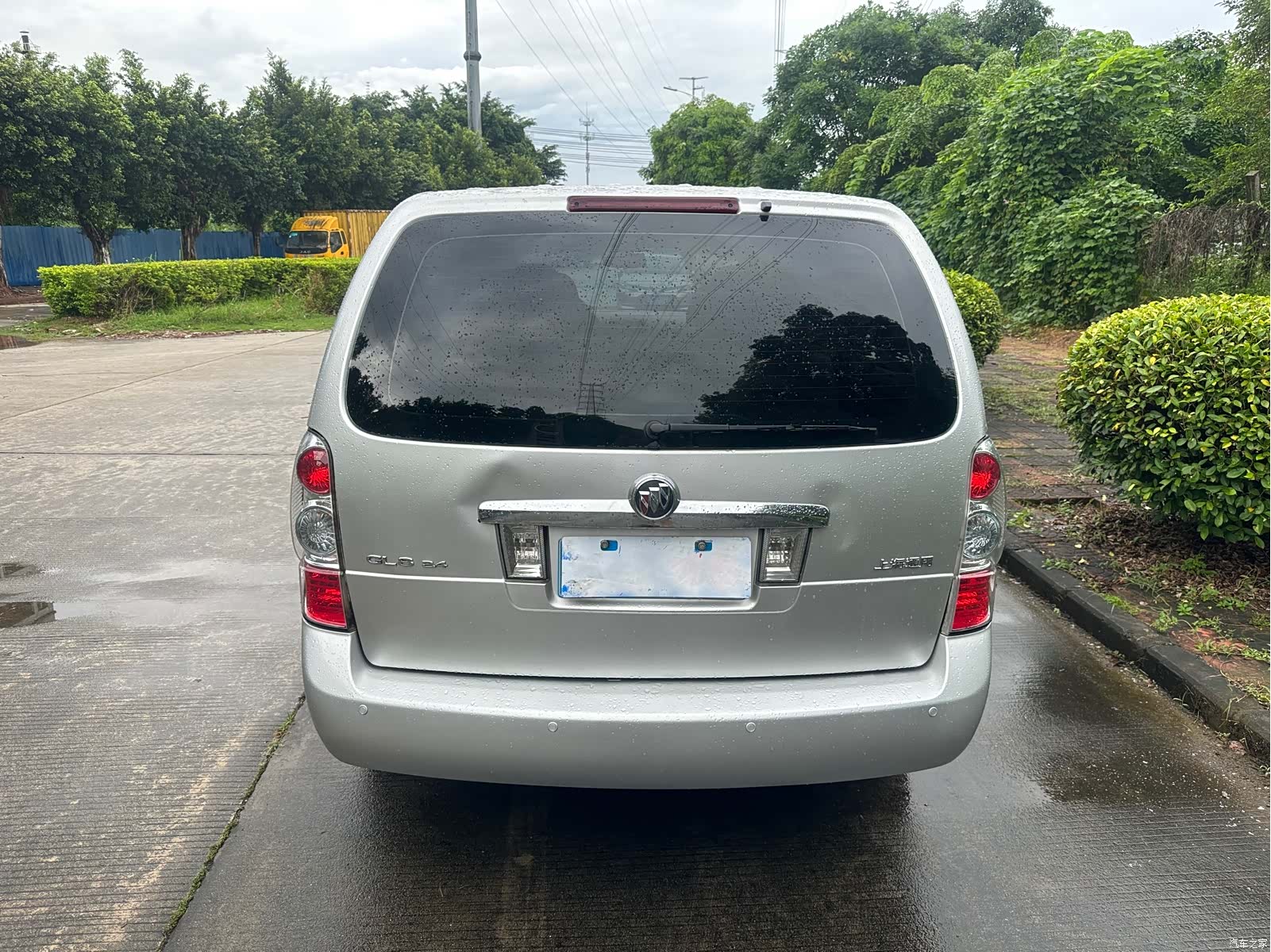 Buick GL8, 2015 4