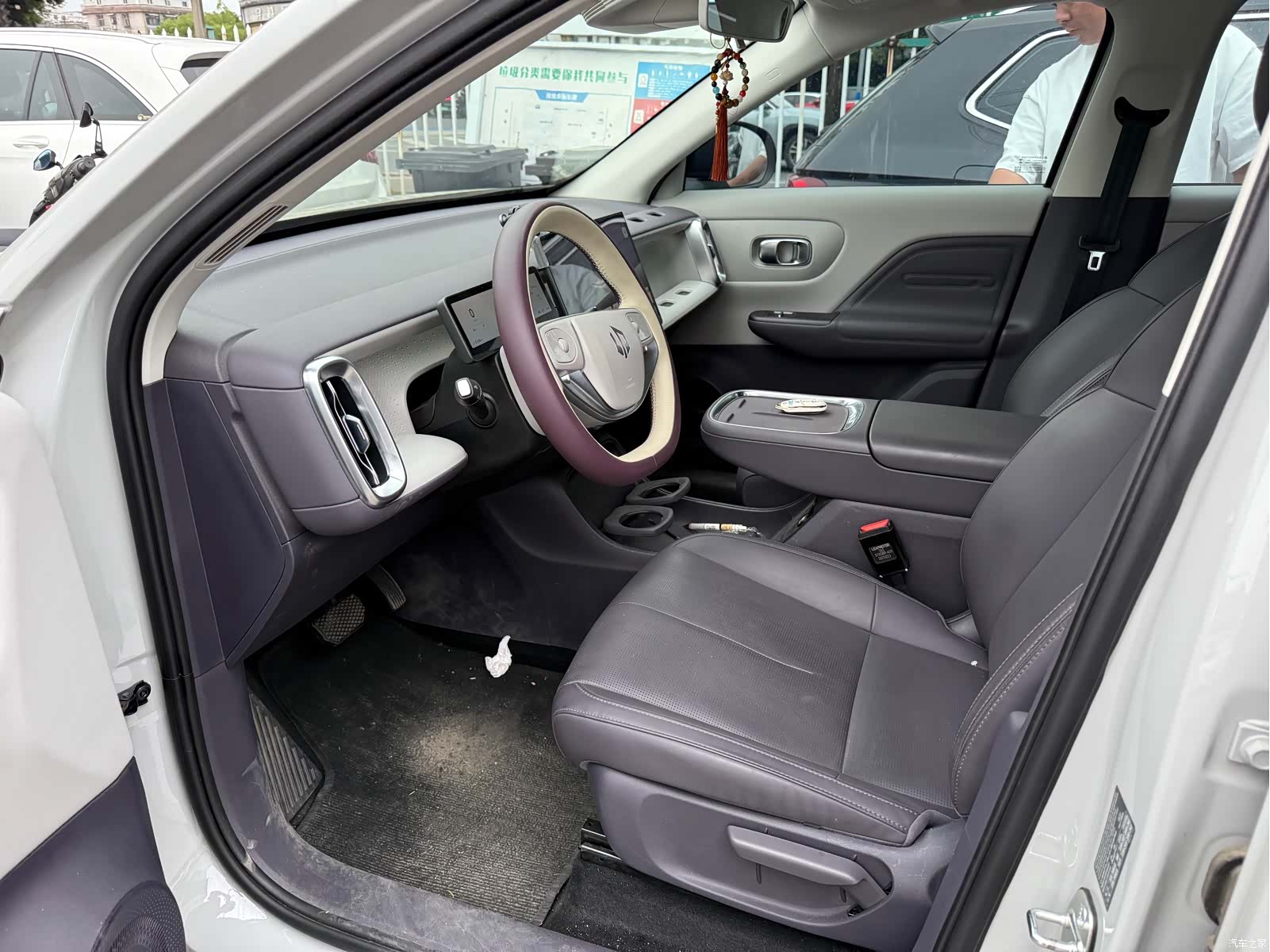 Leapmotor B10, 2026 все фото
