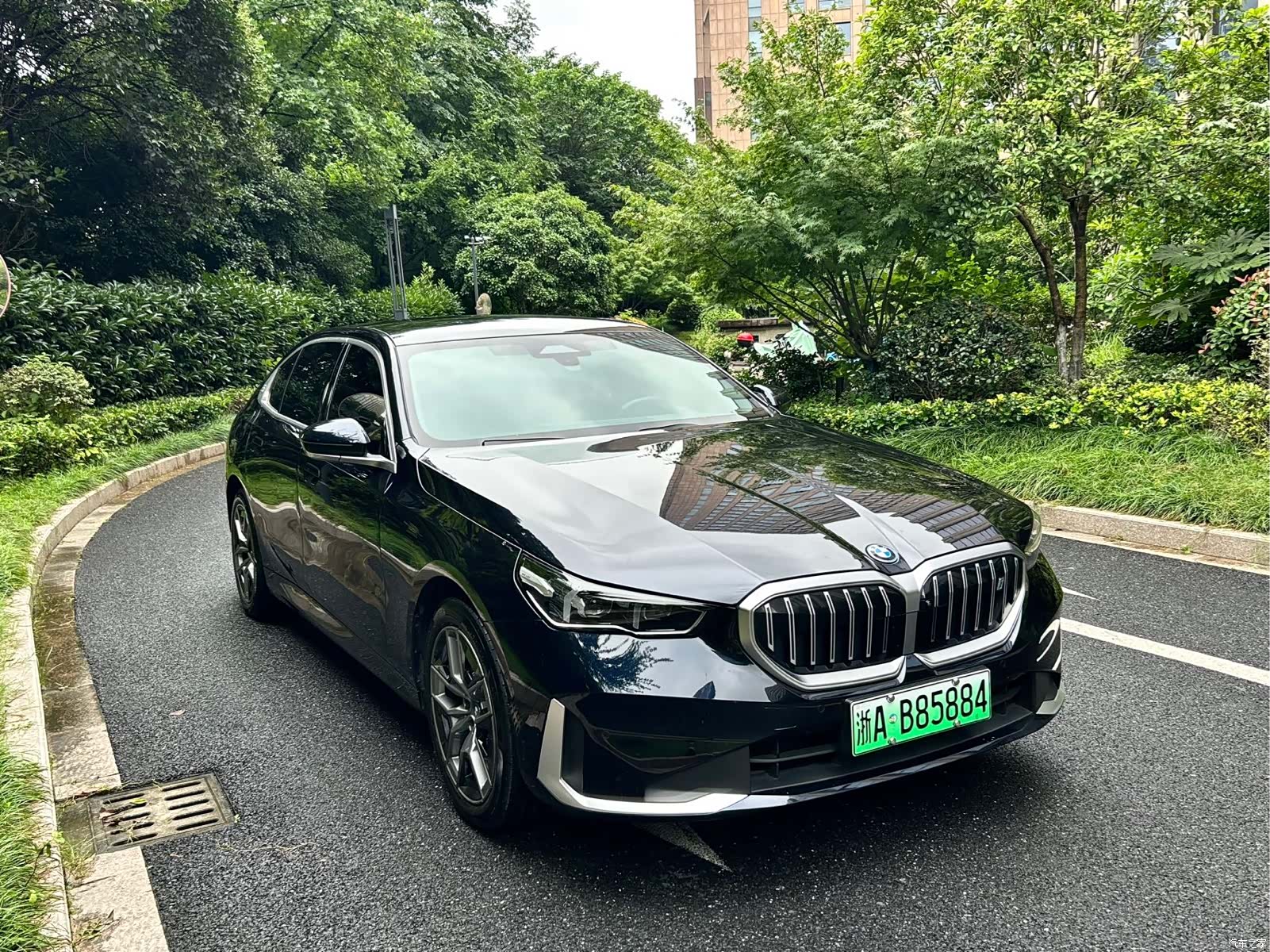 BMW i5, 2025 3