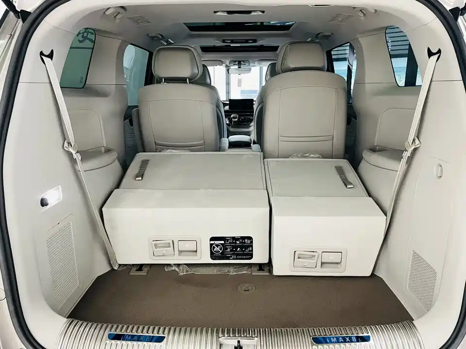 Roewe iMAX8 Roewe iMAX8