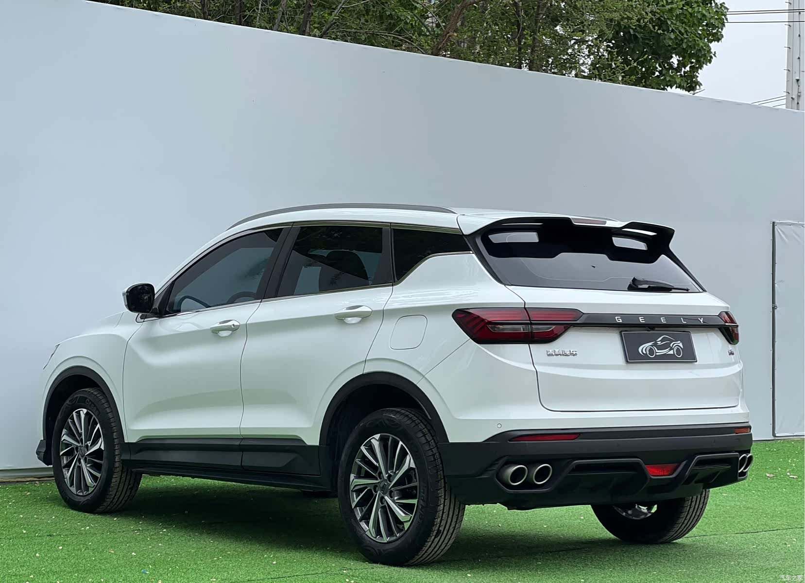 Geely Coolray, 2022 9