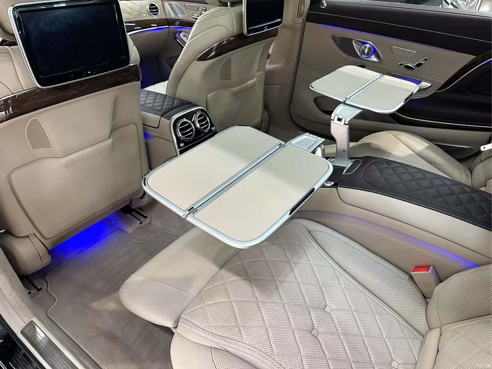 Maybach S-Class, 2015 8