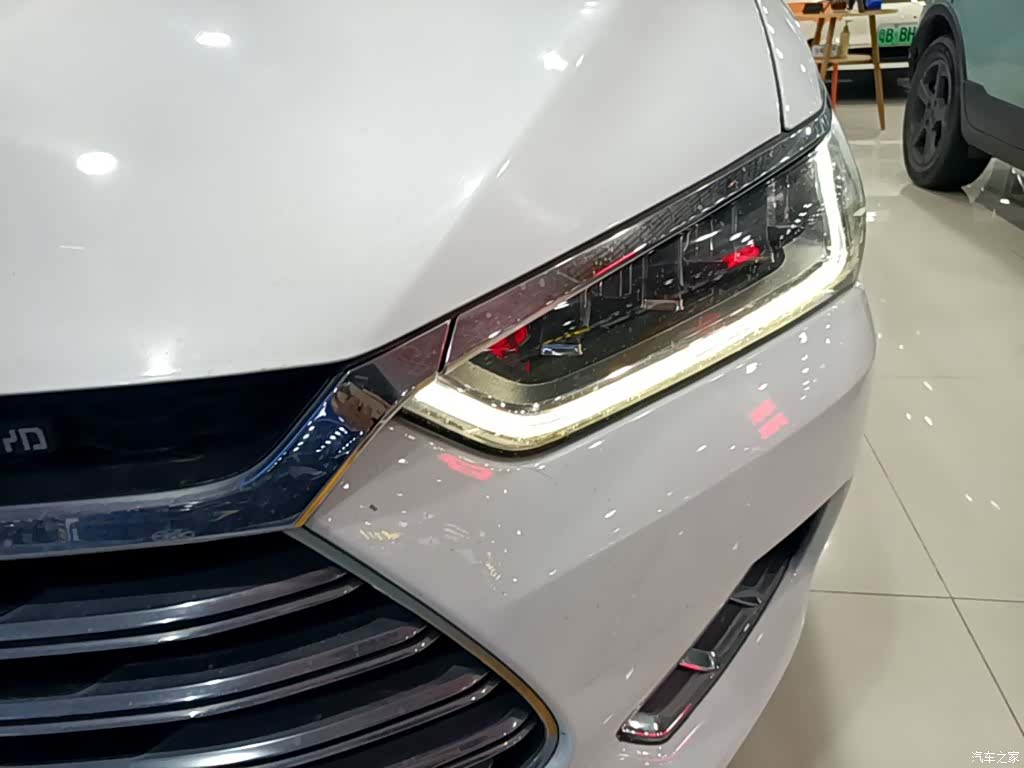 BYD Qin, 2020 18