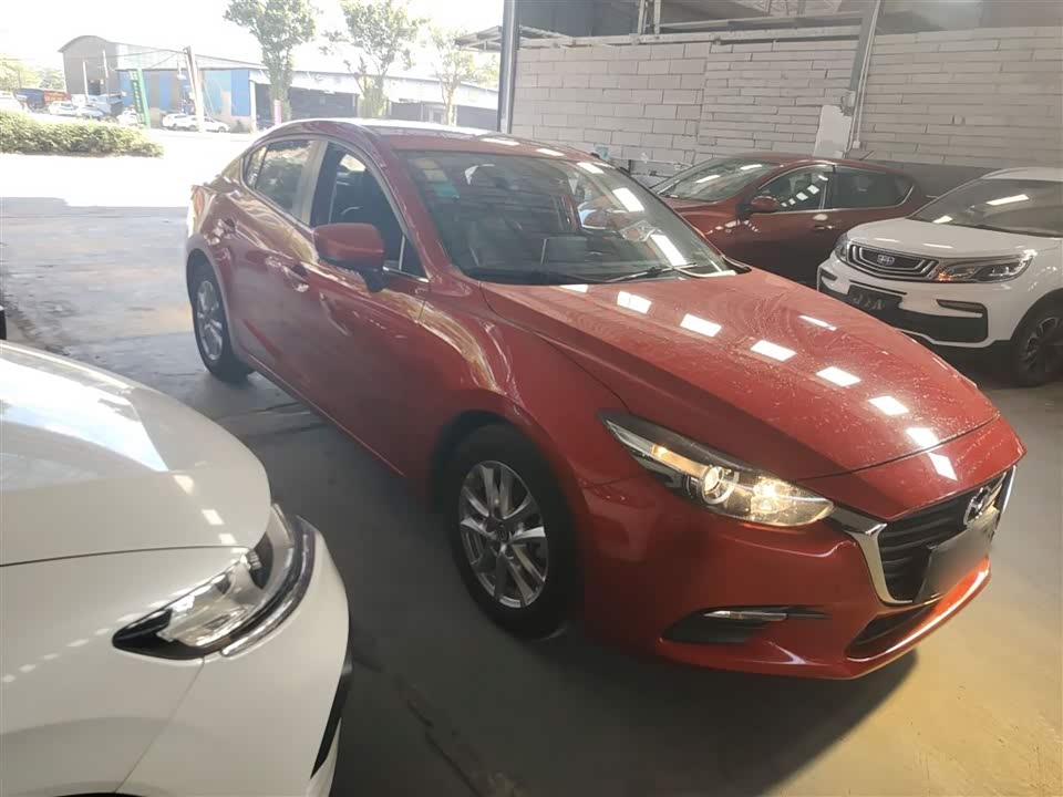 Mazda 3 Angkesaila