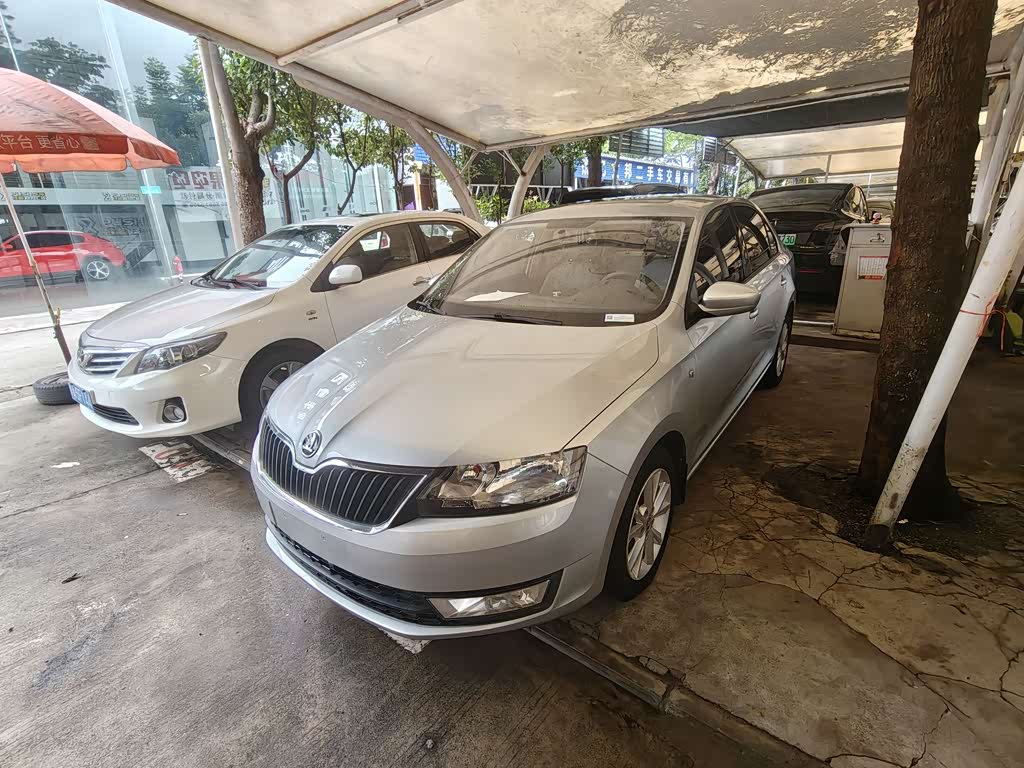 Skoda Rapid