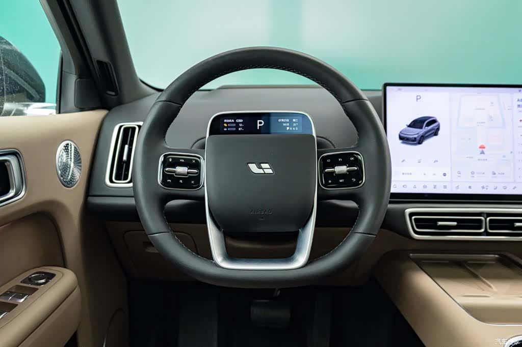 Li Auto L8, 2025 12