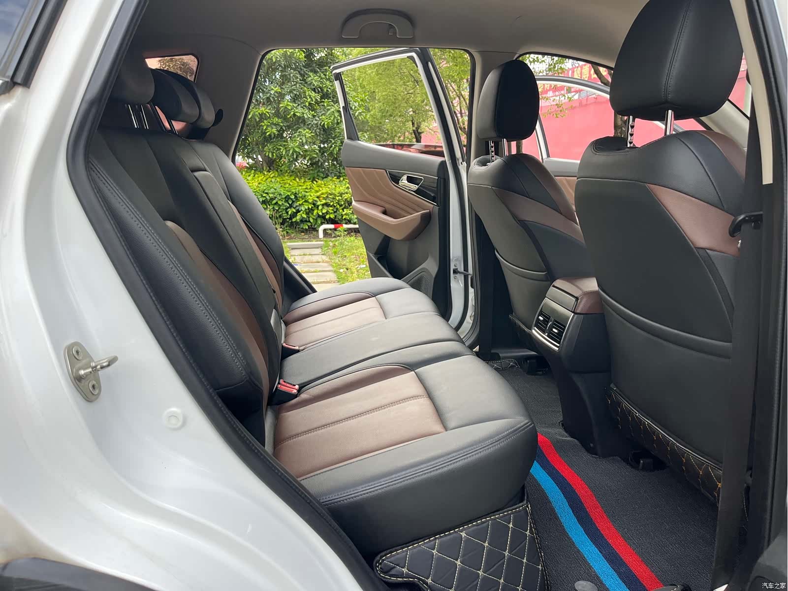 DongFeng AX7, 2018 10