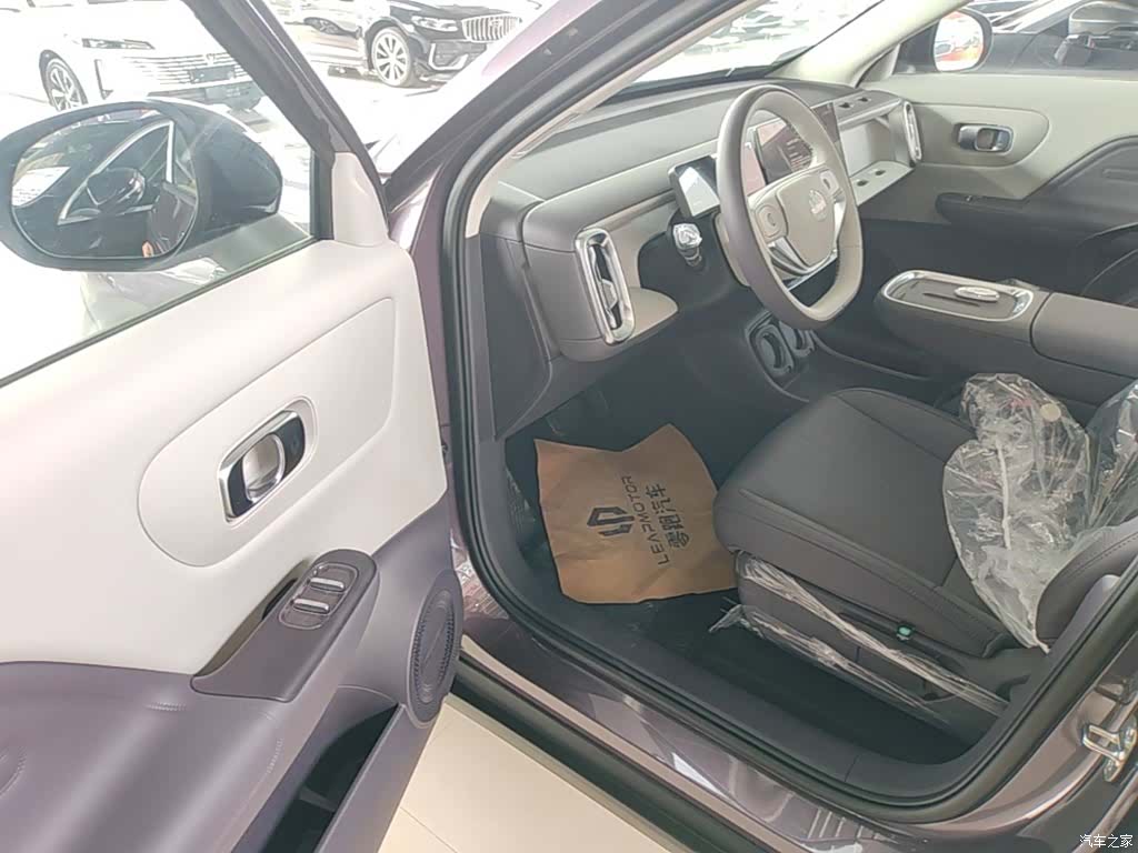 Leapmotor B10, 2026 12