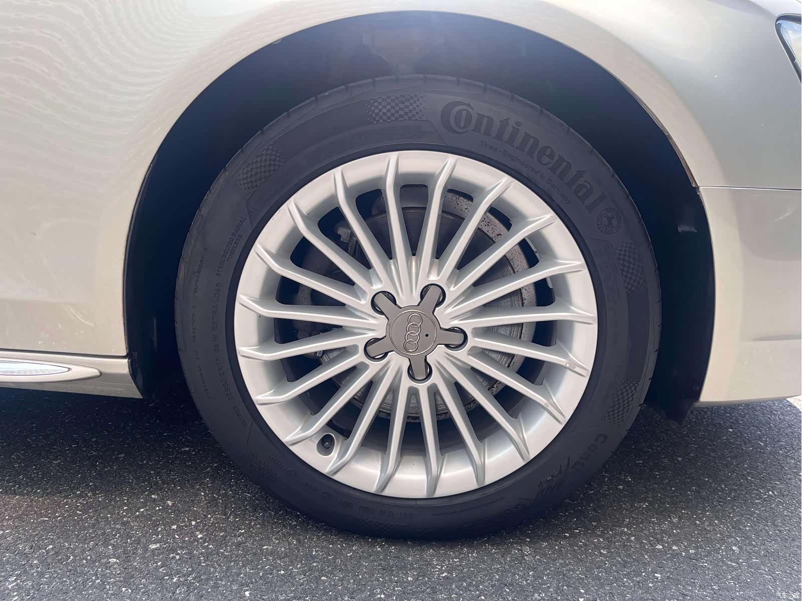 Audi A4L, 2016 16