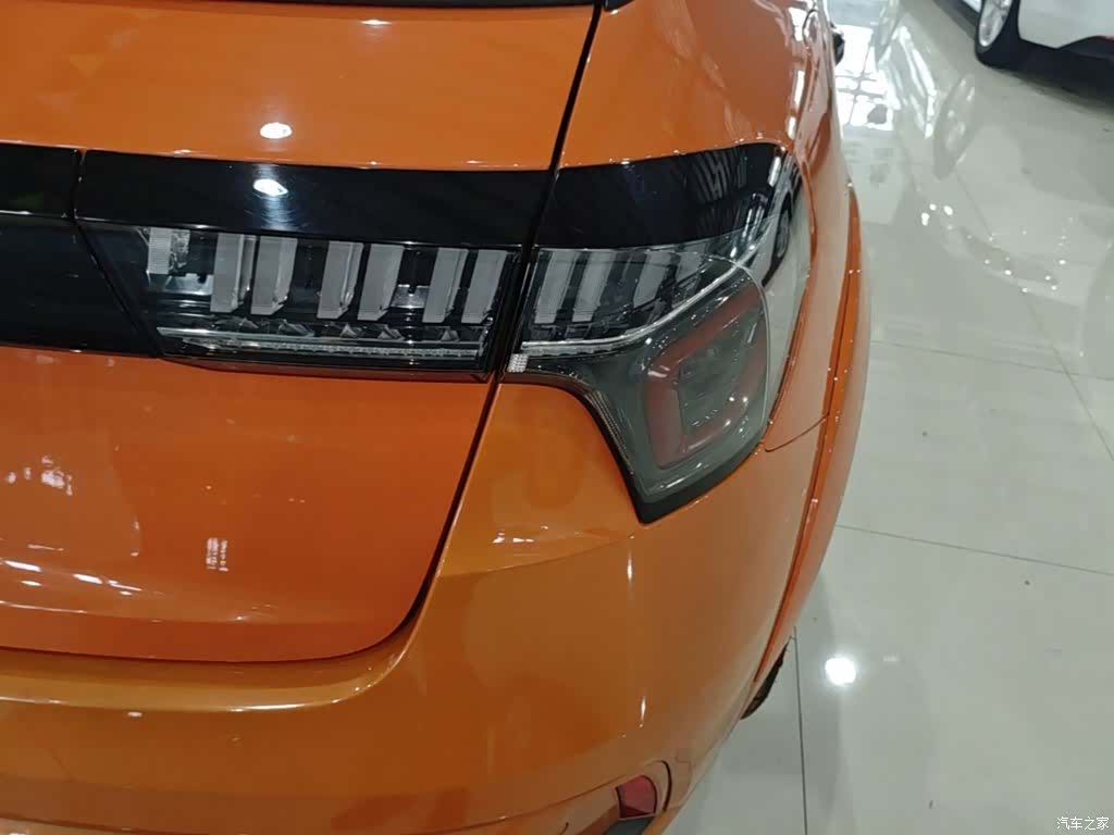 Lynk & Co 02, 2021 8