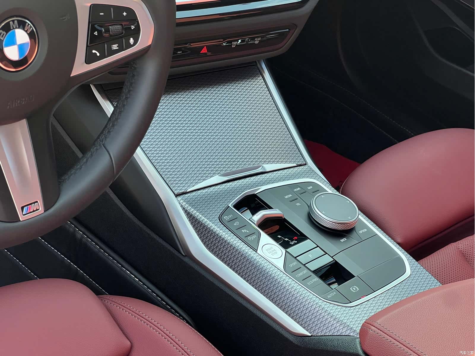 BMW 3 Series, 2024 10