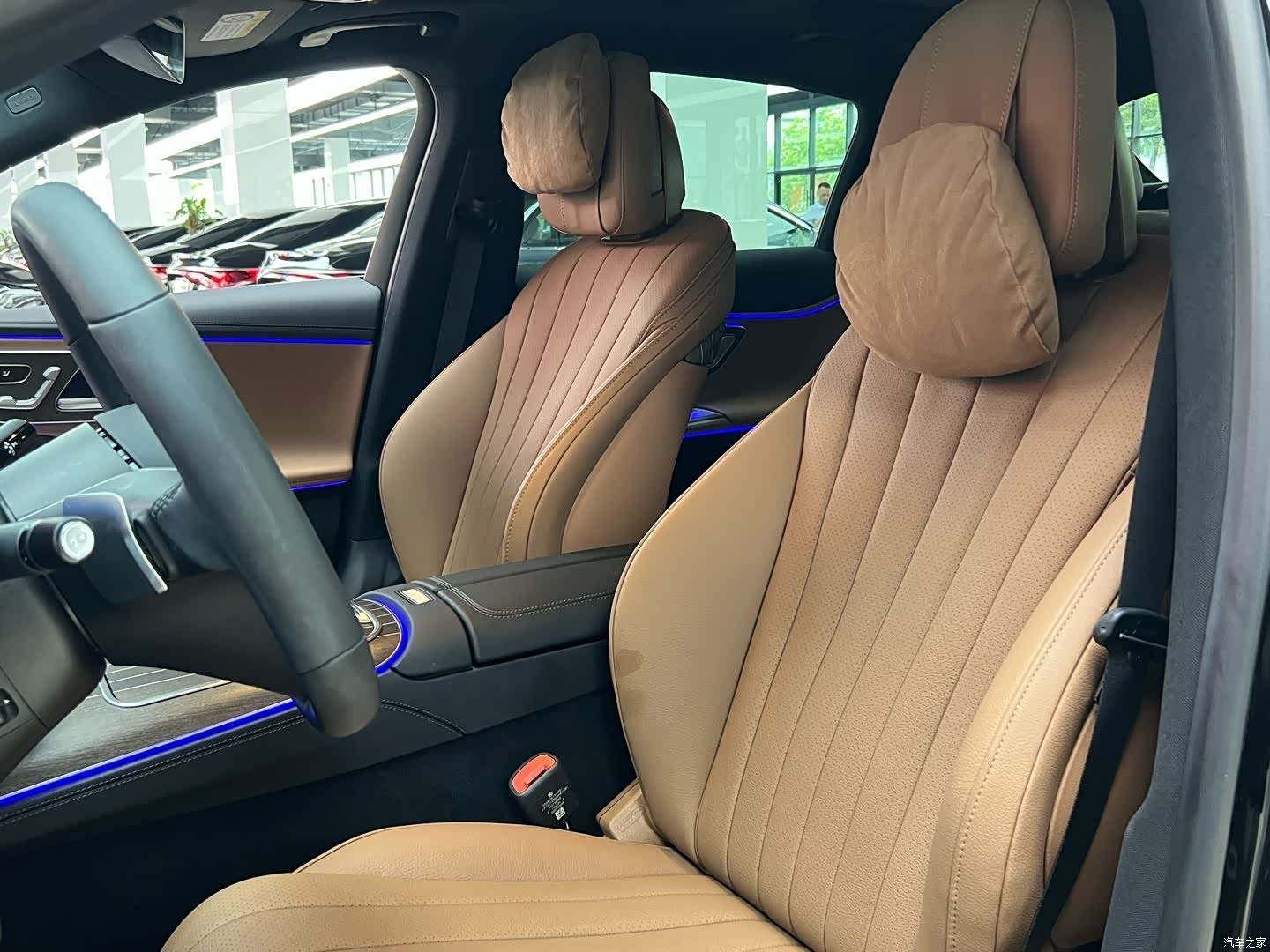 Mercedes-Benz E-Class, 2025 9