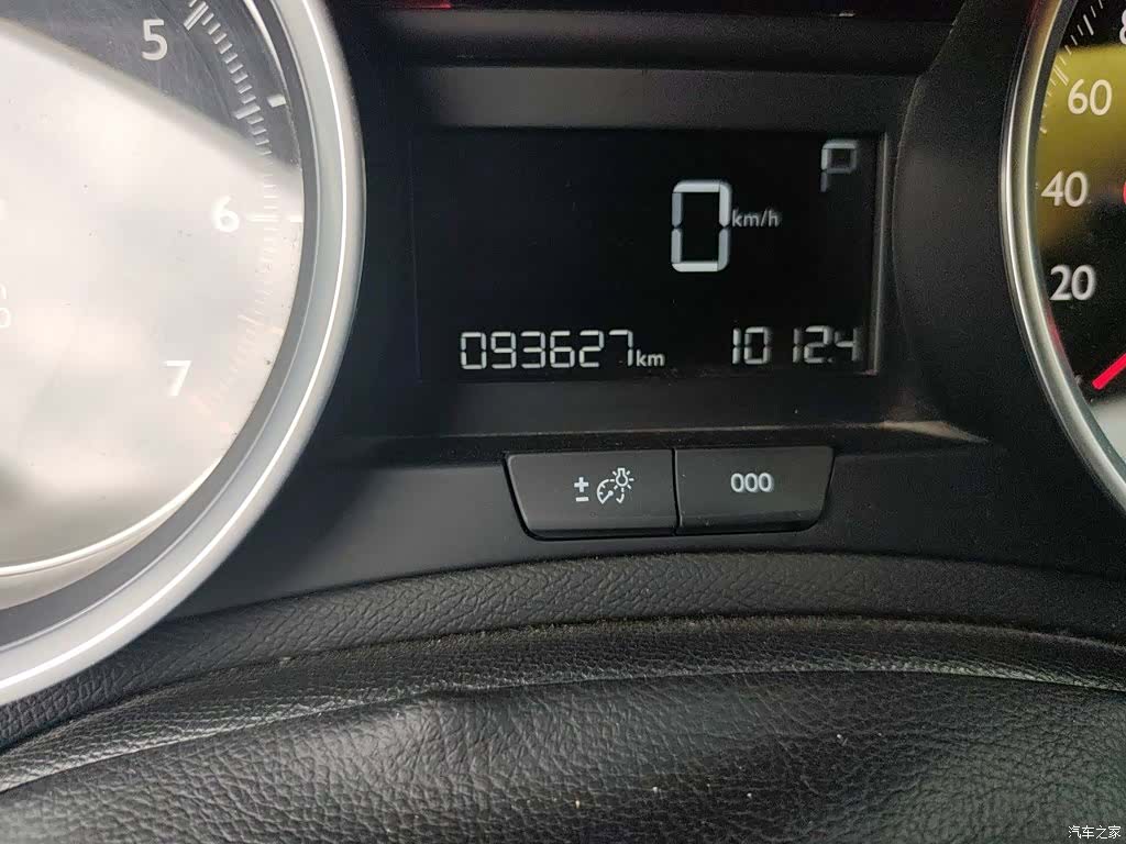 Peugeot 408, 2016 9