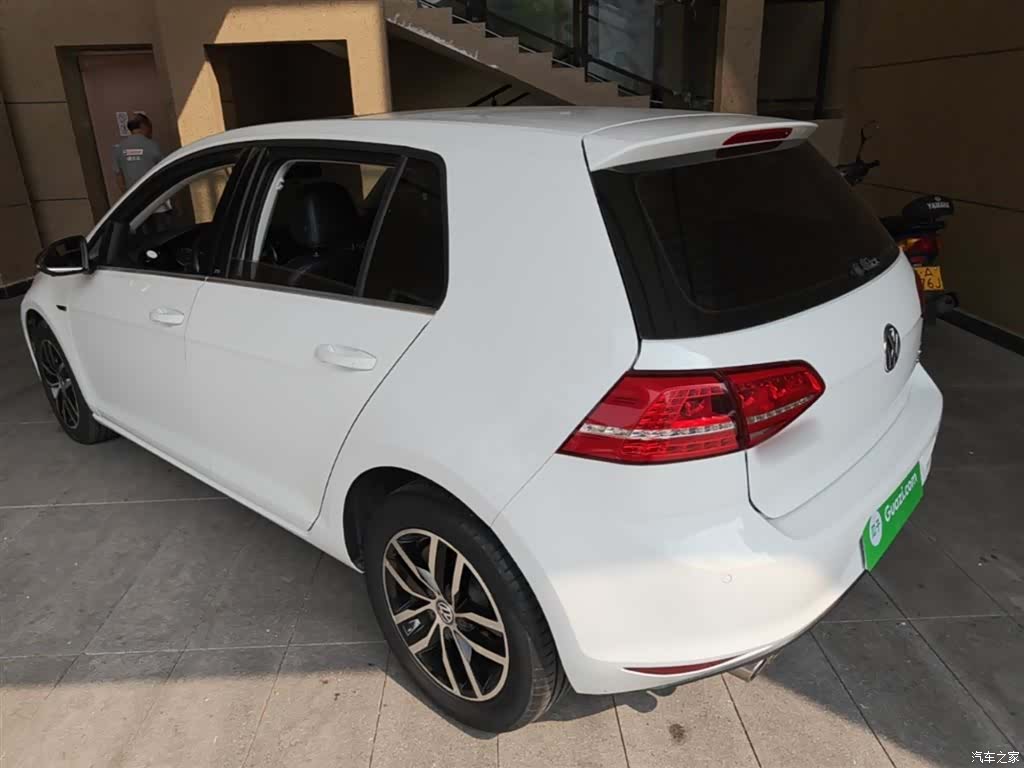 Volkswagen Golf, 2016 все фото