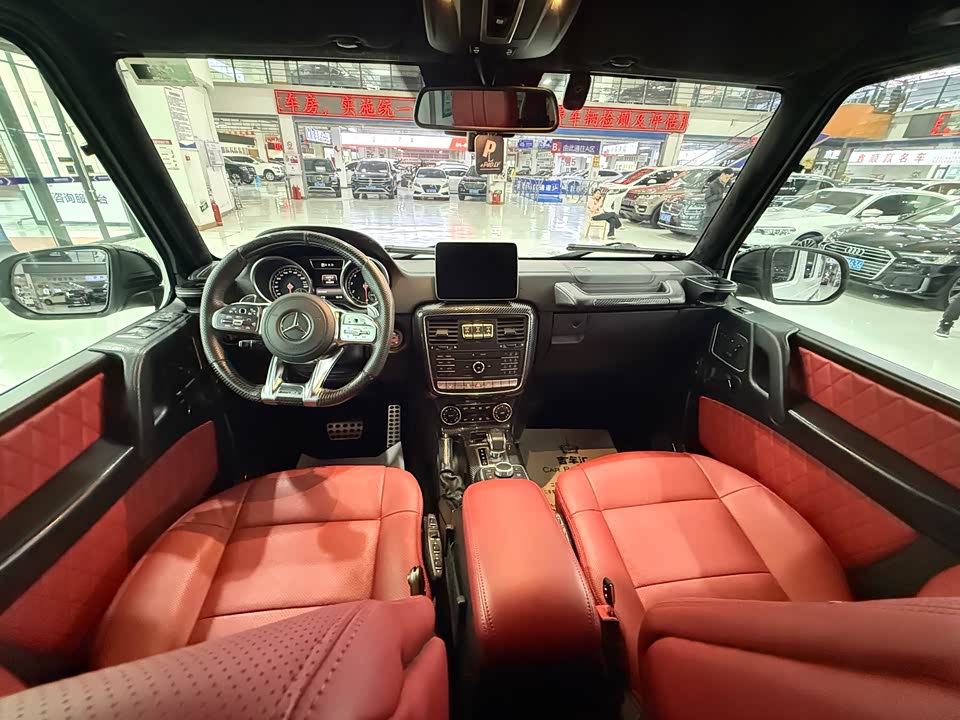 Mercedes-Benz G-class