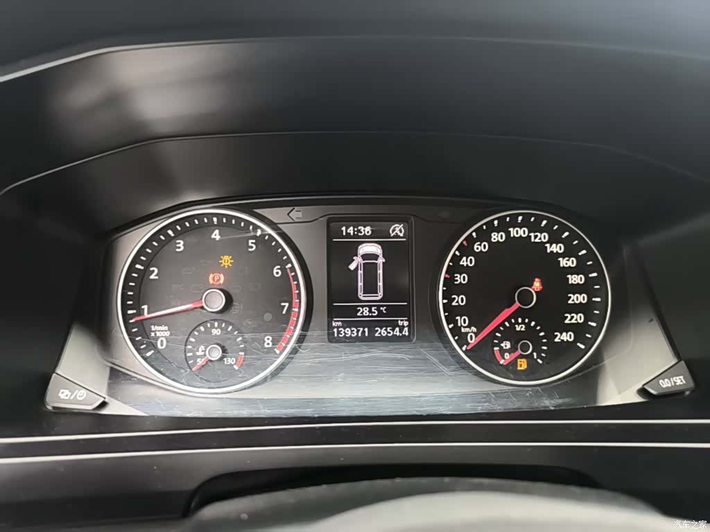 Volkswagen 7, 2018 12