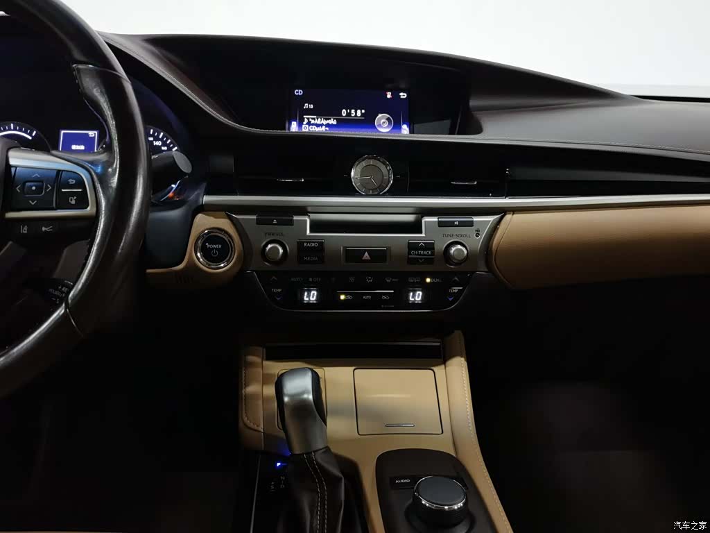 Lexus ES, 2017 12