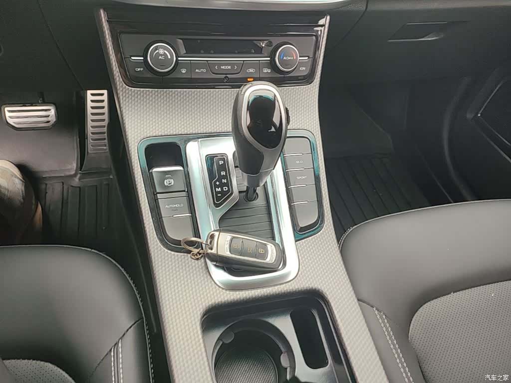 Geely Emgrand, 2017 6