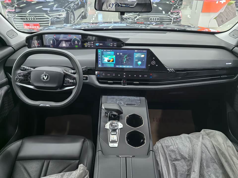 Changan UNI-K Smart iDD