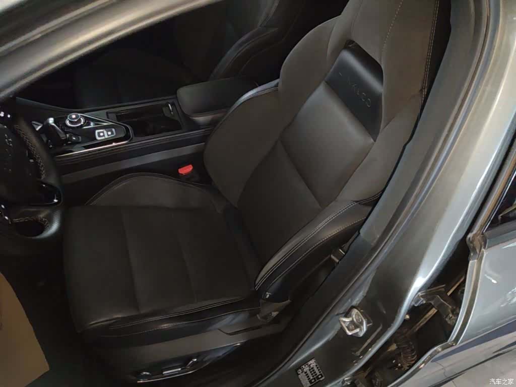 Lynk & Co 02, 2022 15