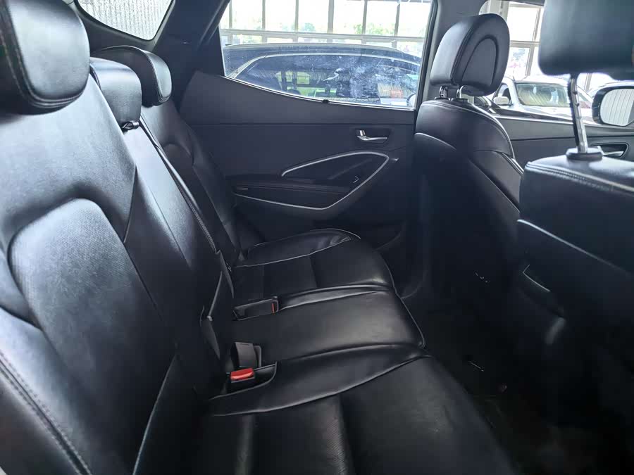 Hyundai Santa Fe 2019, фото 8