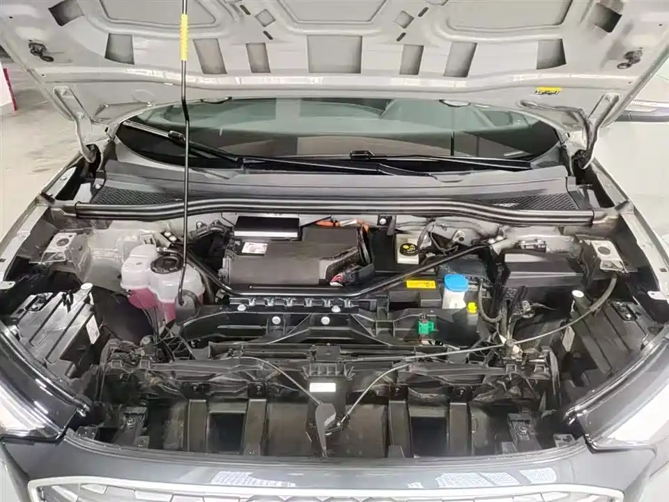 Audi Q4 Audi Q4