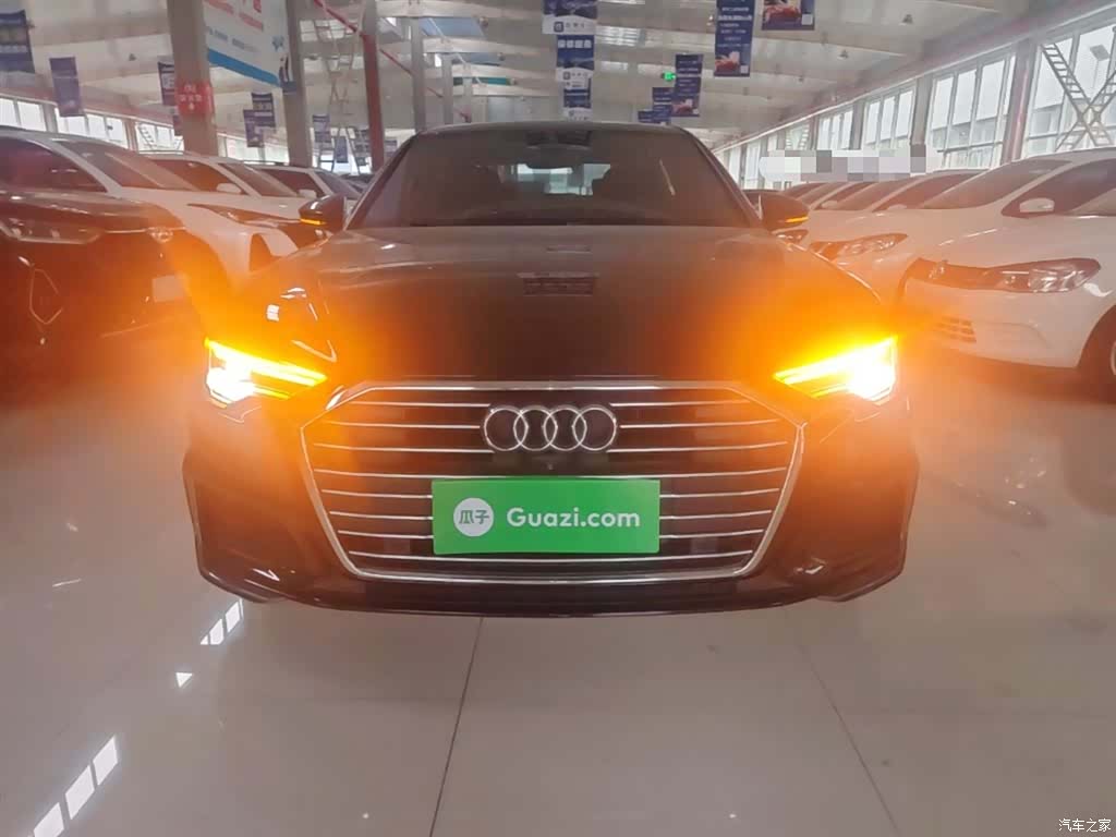 Audi A6L, 2021 3