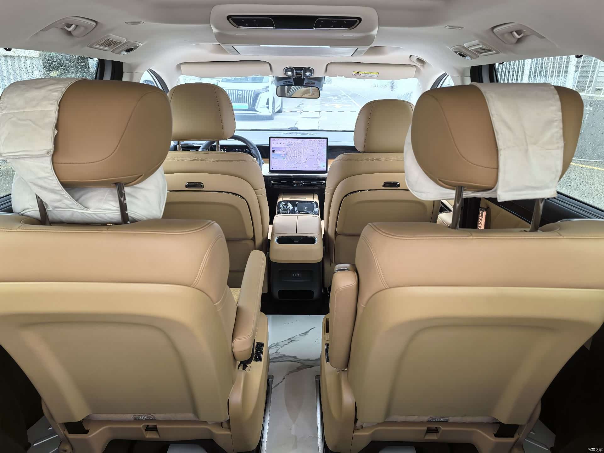 Trumpchi E8, 2024 21