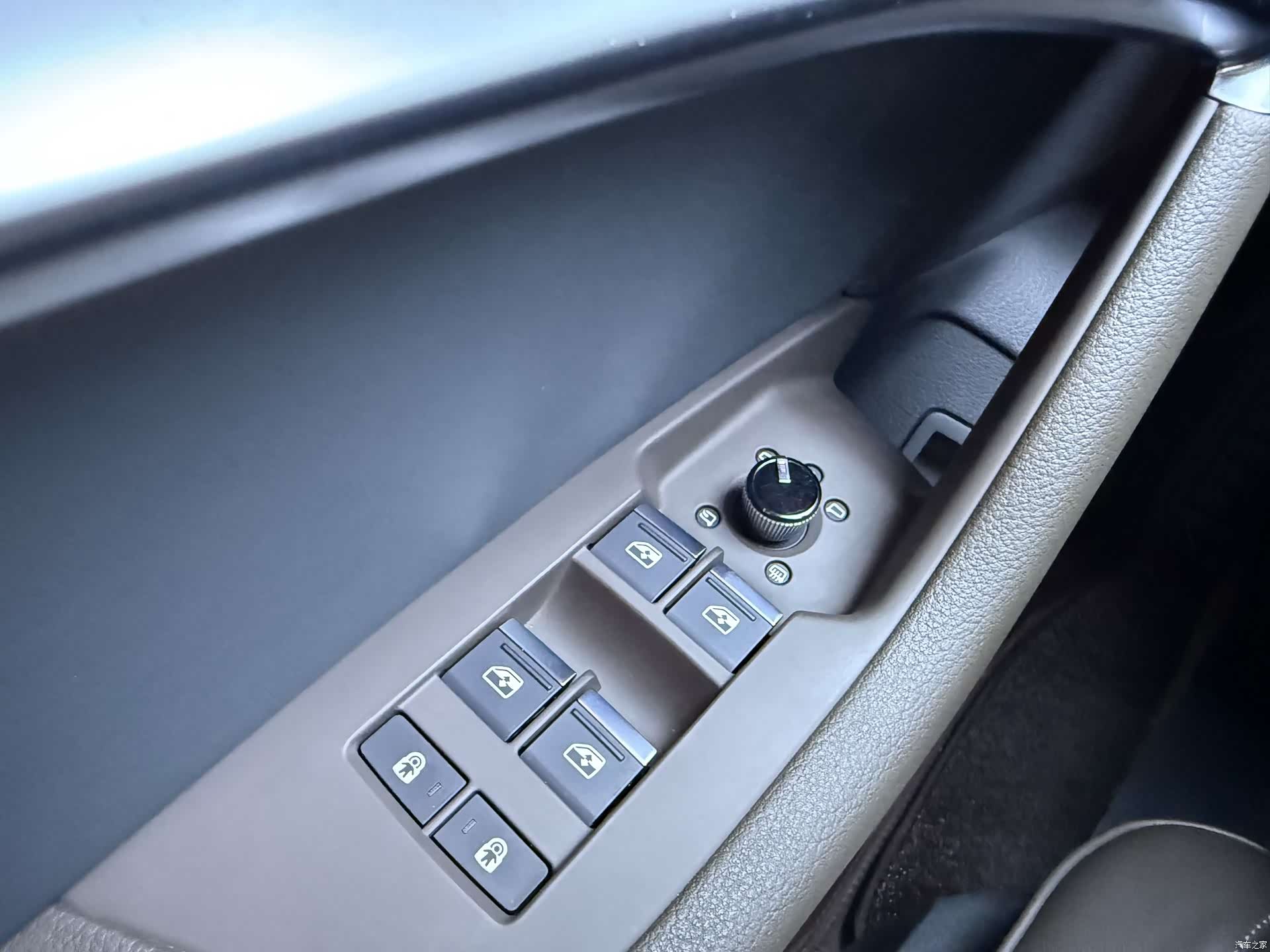 Audi A7L, 2024 20