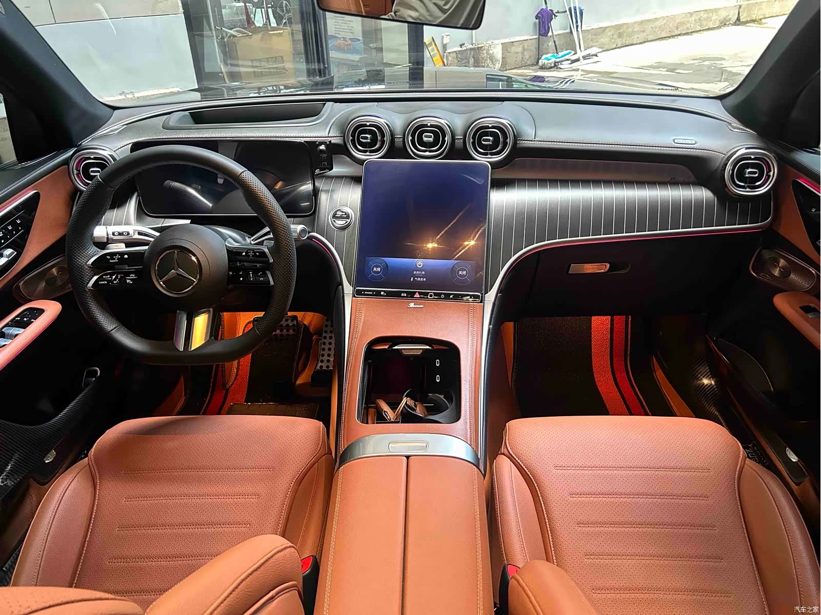 Mercedes-Benz GLC, 2024 6