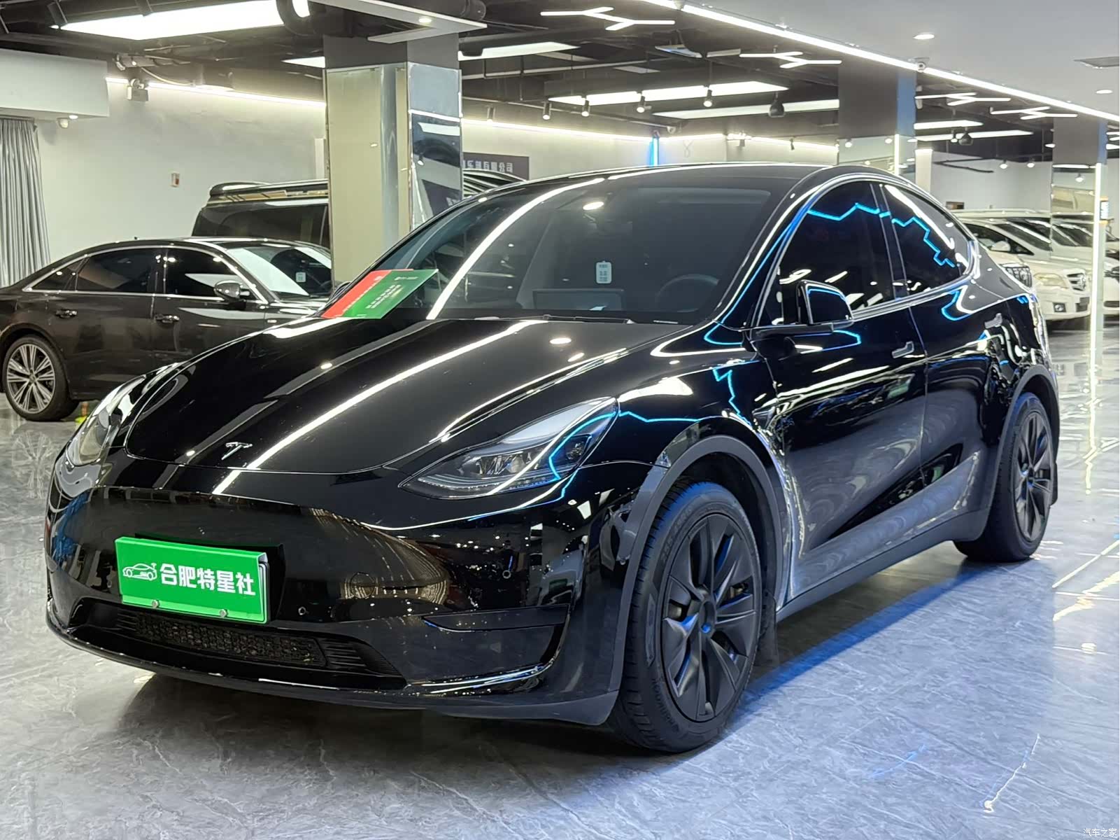 Tesla Model Y, 2022 1