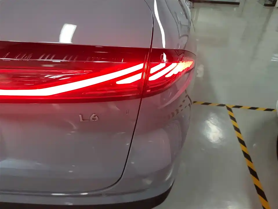 Geely Galaxy Galaxy L6