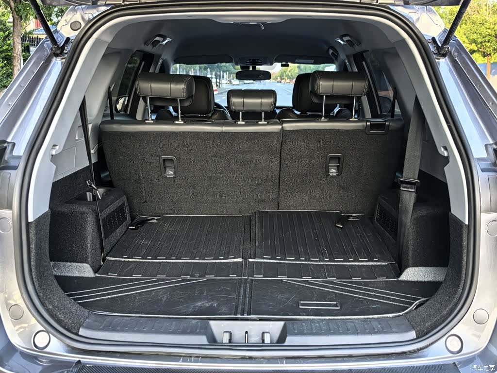 Chery Tiggo 8, 2025 10