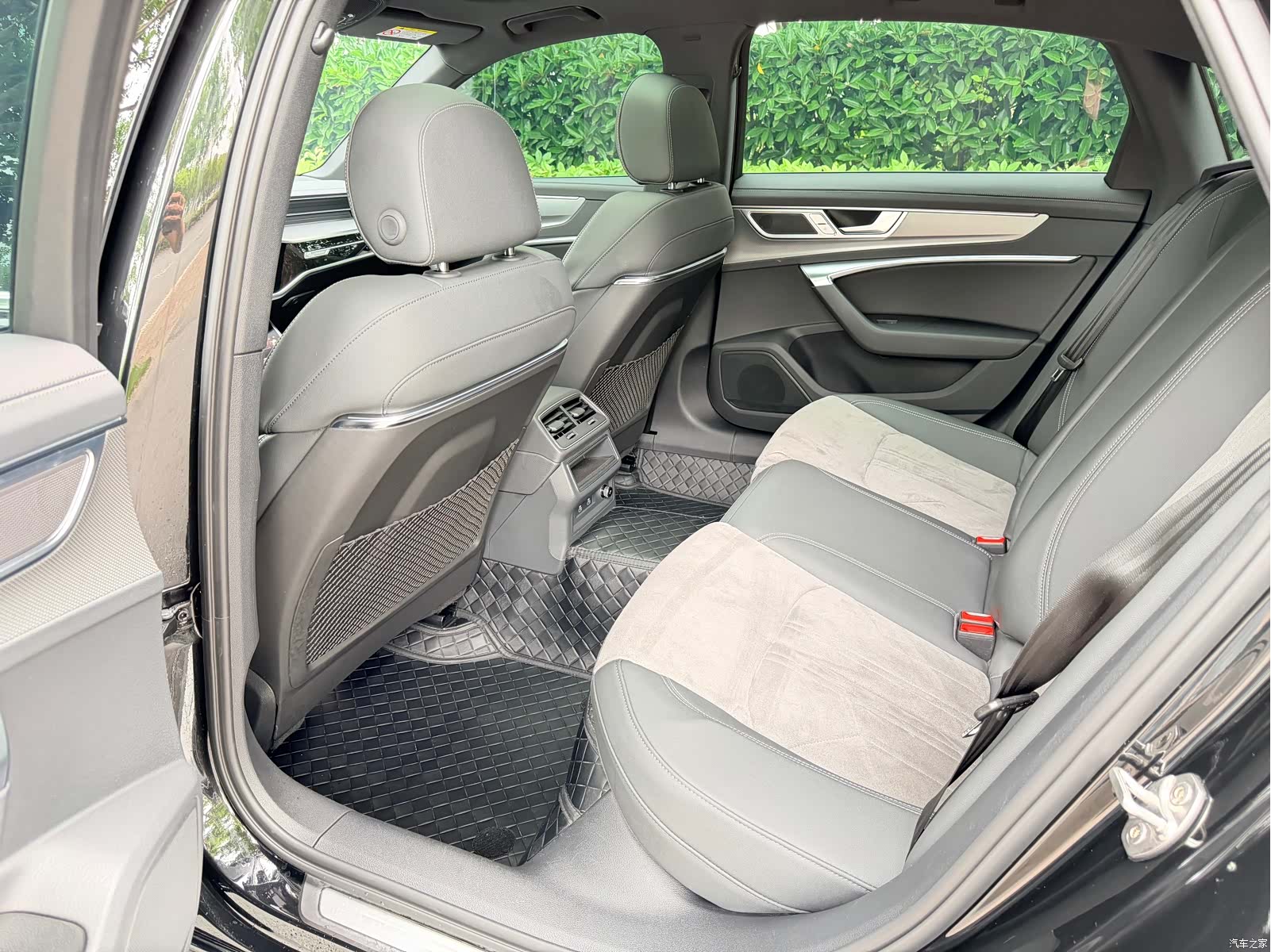 Audi A6L, 2024 7