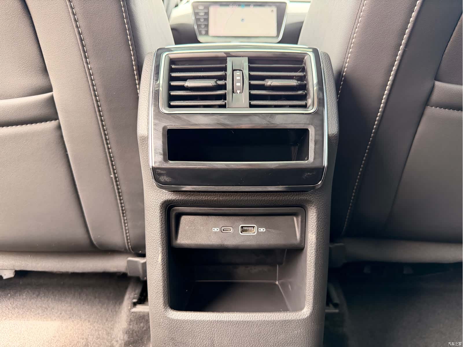 Skoda Superb, 2023 15