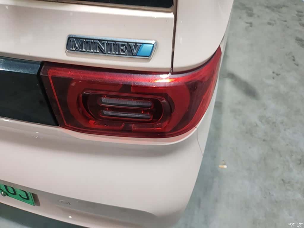 Wuling MINIEV, 2021 8