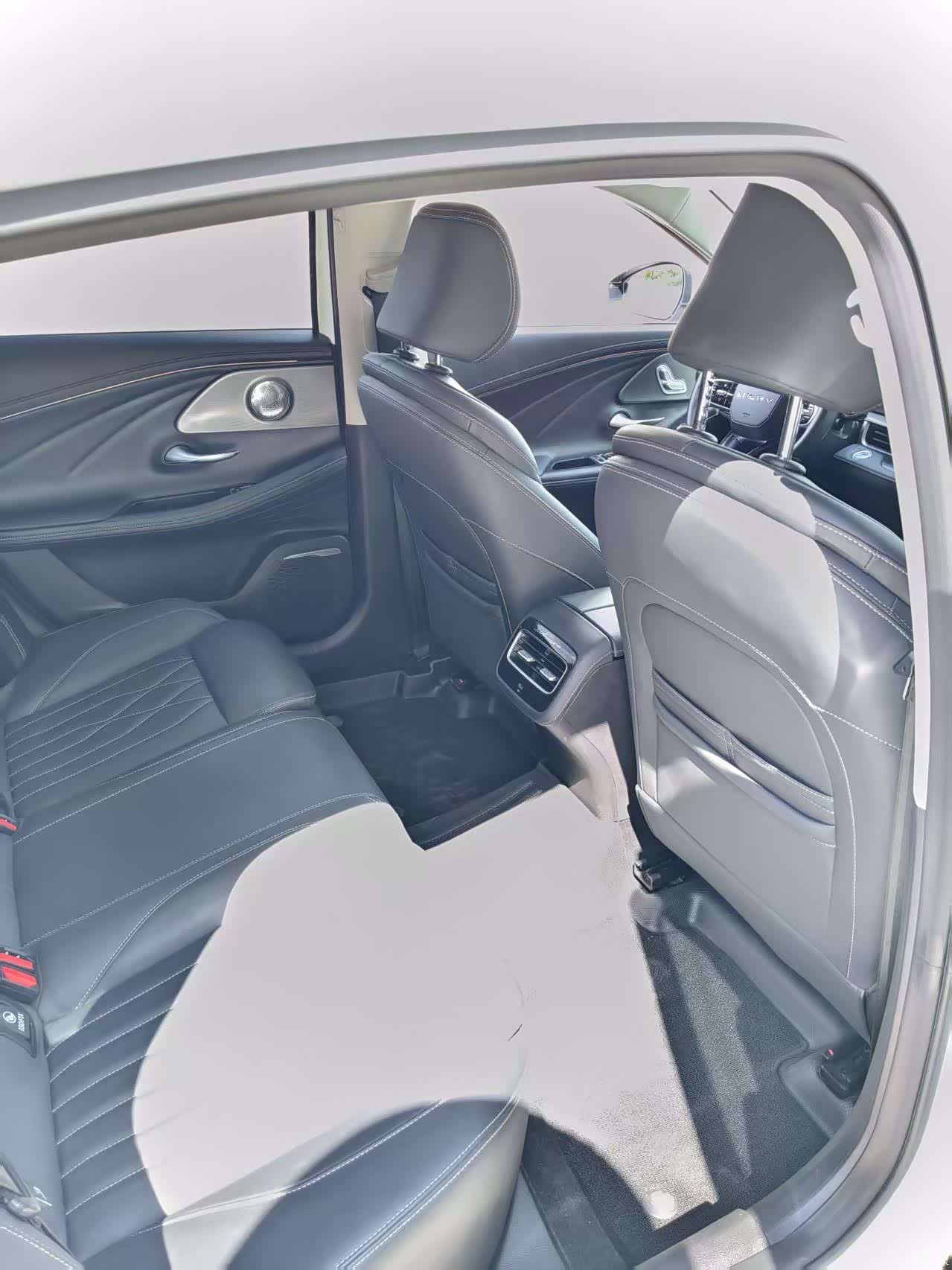 Chery Arrizo 8, 2024 13