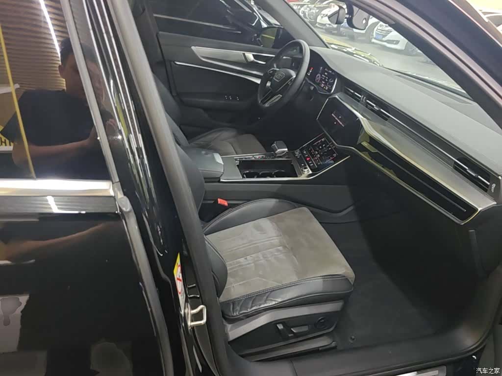 Audi A6L, 2020 25