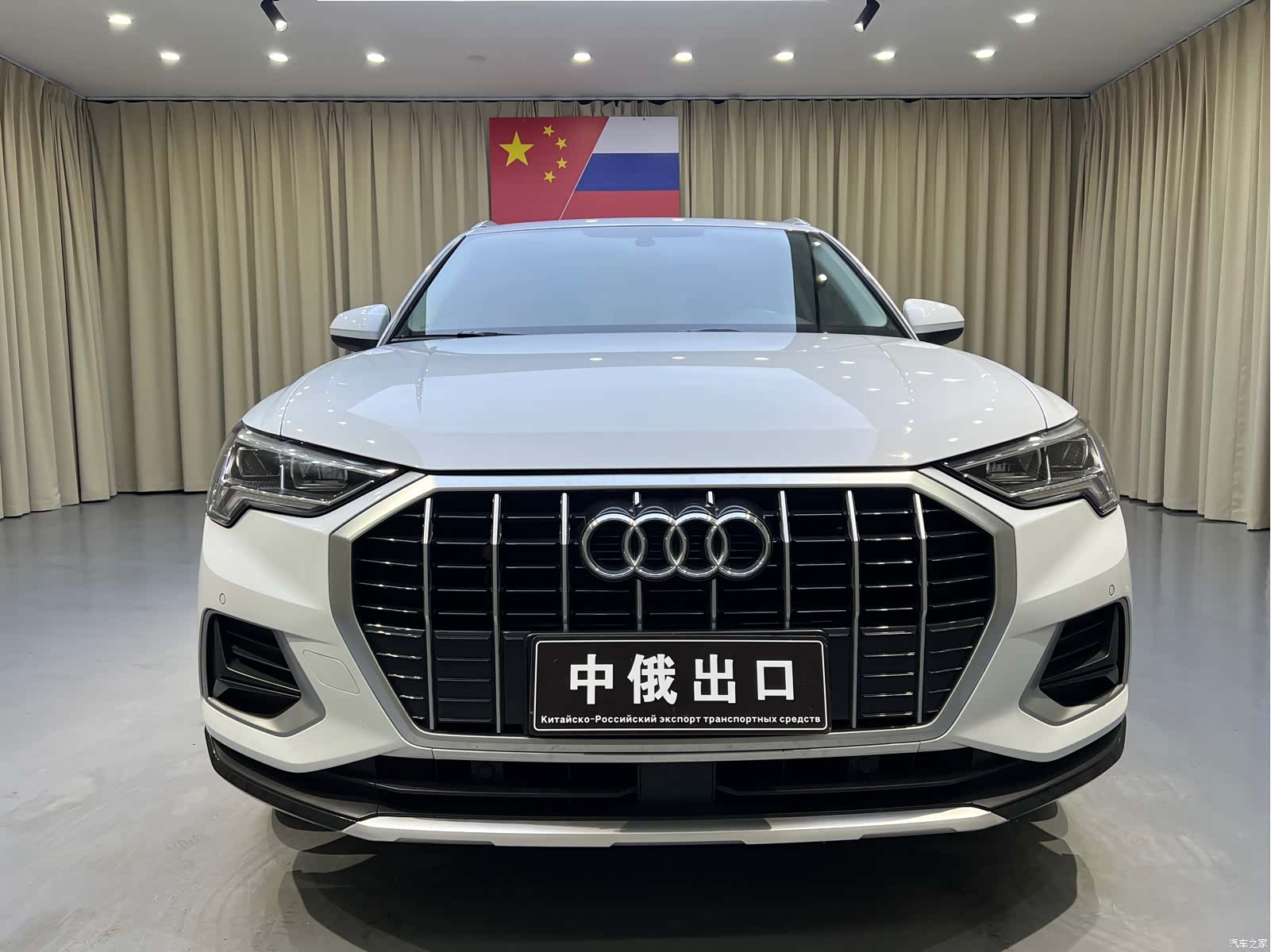 Audi Q3, 2022 2